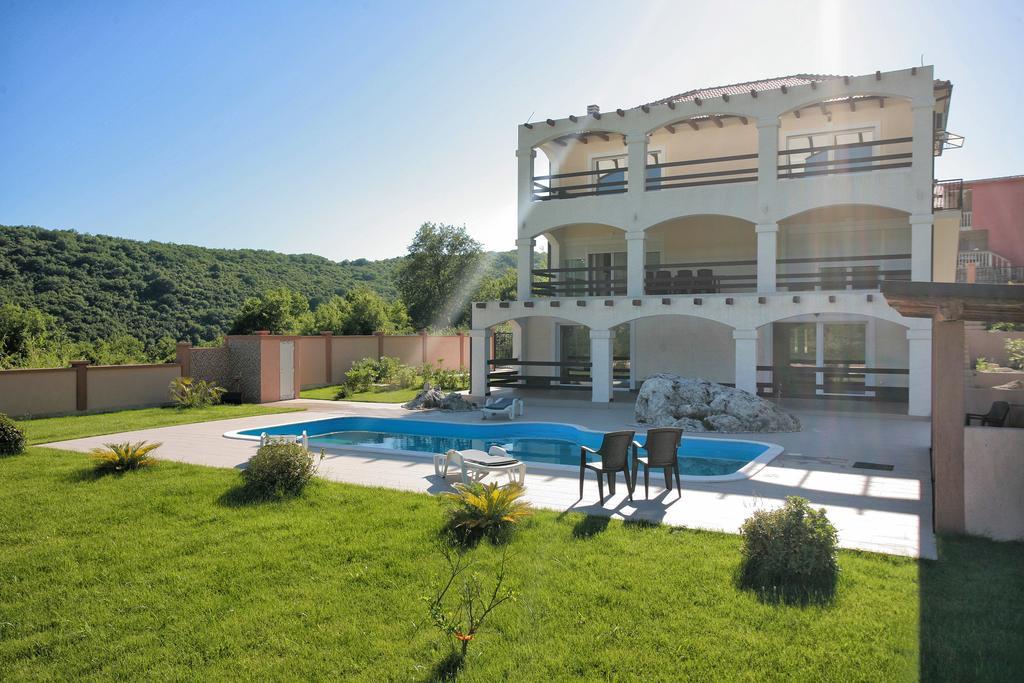 Villa Milena แฮร์เซ็ก-โนวี ภายนอก รูปภาพ
