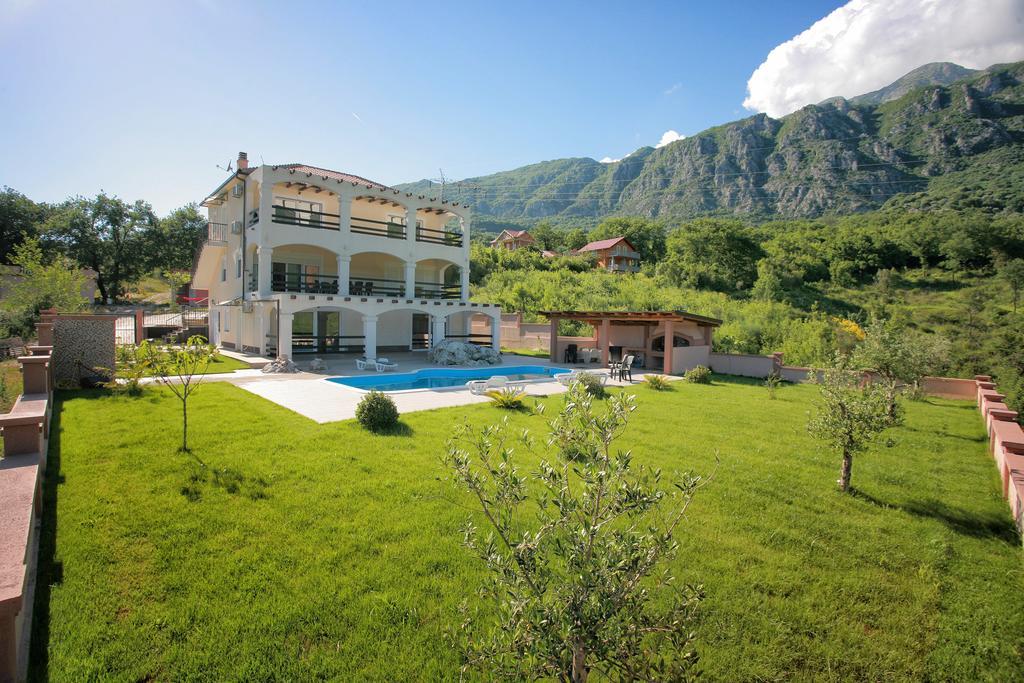 Villa Milena แฮร์เซ็ก-โนวี ภายนอก รูปภาพ