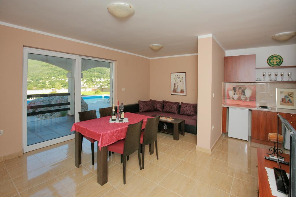 Villa Milena แฮร์เซ็ก-โนวี ภายนอก รูปภาพ